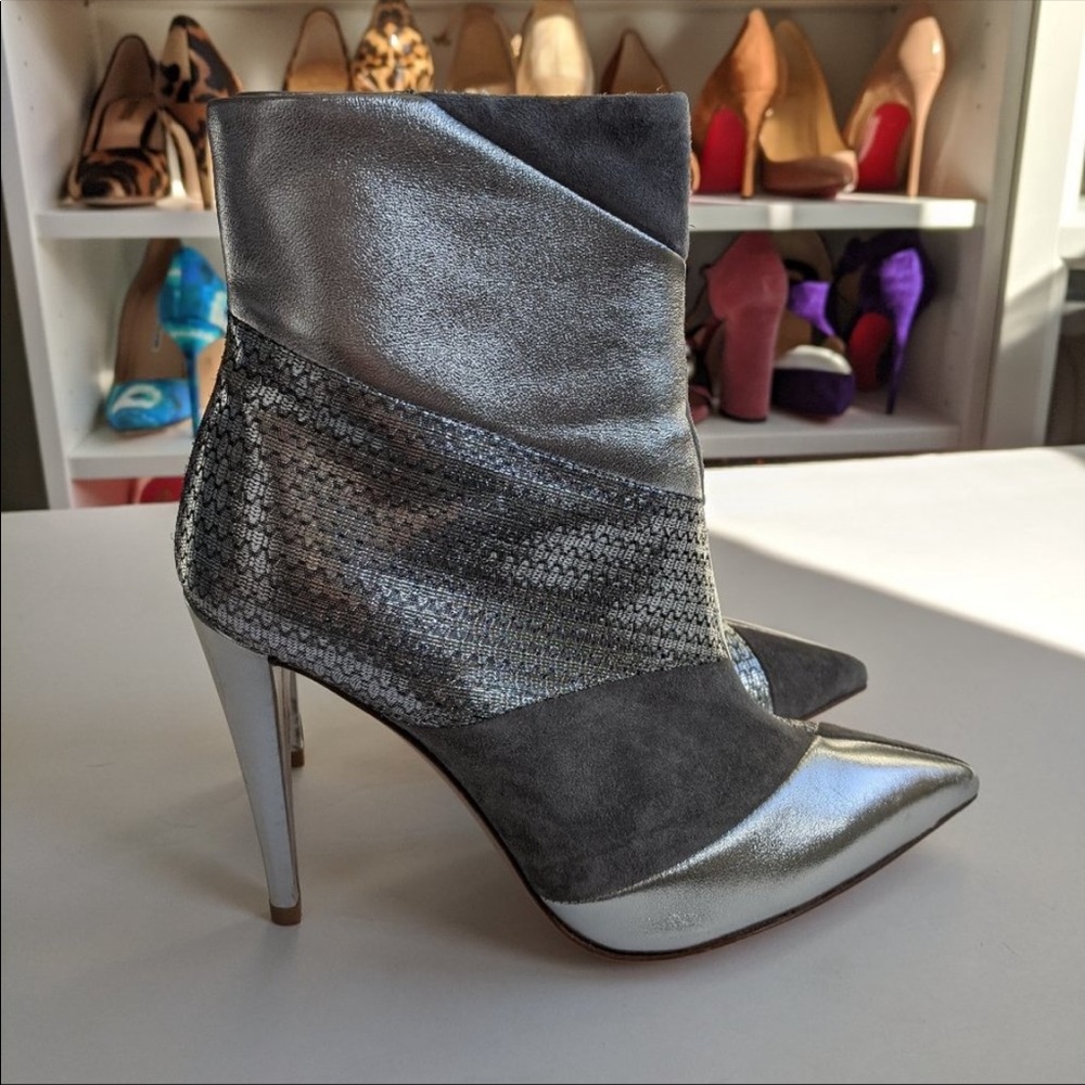 GIANVITO ROSSI  Metallic Silver Booties - Picture 3 of 13